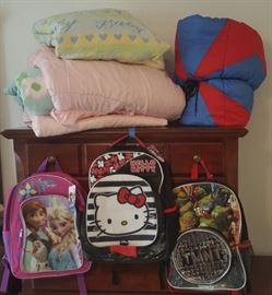 FKT047 Brand New Children's Backpacks, Blankets & More
