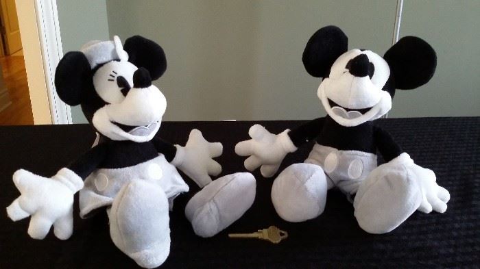 7 inch Plush Mickey and Minnie, "Authentic Original Collection", with Tags