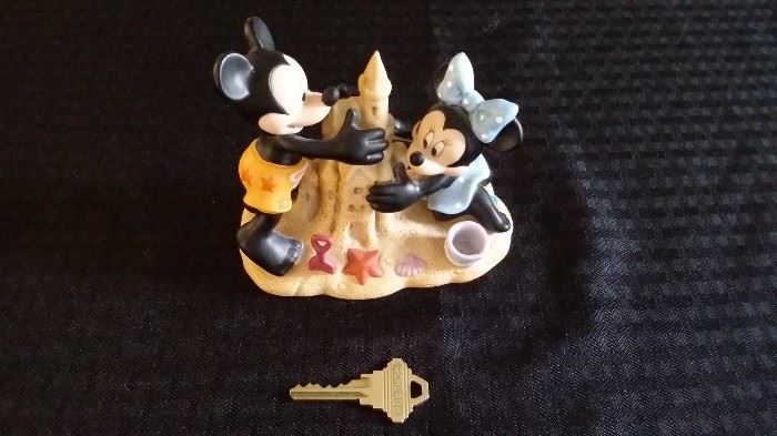 Mickey and Minnie Beach Scene Figurine