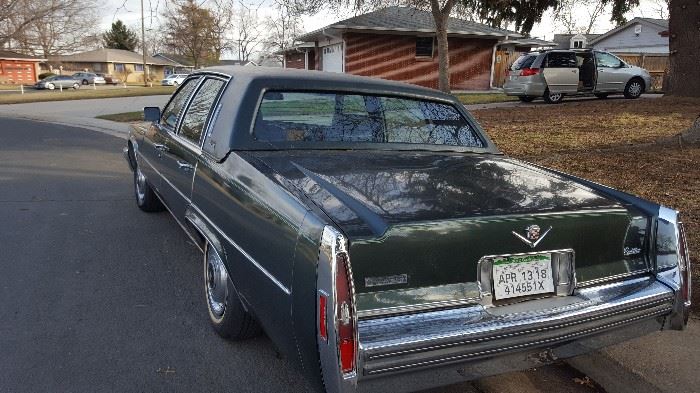1979 Cadillac DeVille  92kmiles..original owner.