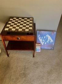 MCM end table and vintage chess set