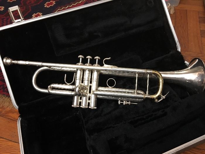 Bach Stradivarius trumpet 43