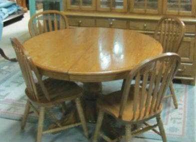 Oak Dining Table and 4 Chairs