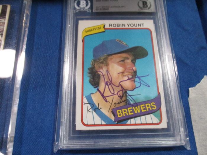 Robin Yount signed card