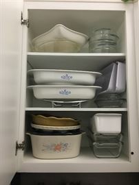 Pyrex casserole dishes