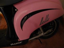 Girls Bella Razor Scooter
