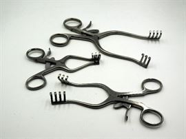 Weitlaner Retractor, 3x4 Prongs, Blunt, 5.5", Qty 18, 2x3 Prongs, Blunt, 4.5", Qty 2 And 3x4 Prongs, Blunt, 6.5", Qty 1