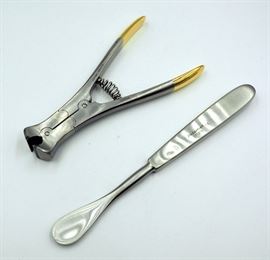 Sedillot Retractor, Round, Curved, 18mm, 7.5", Qty 15 And Wire Cutting Pliers, F/Soft, 2mm&Har-1, Qty 10