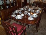 Gorgeous Duncan phyfe dining set with 2 leaves & leather pads.
Goldcastle china set.