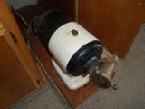 Wonderful electric meat grinder. Works!!