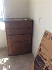 Antique tiger oak dresser/chest of drawers