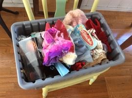 More Barbie accessories