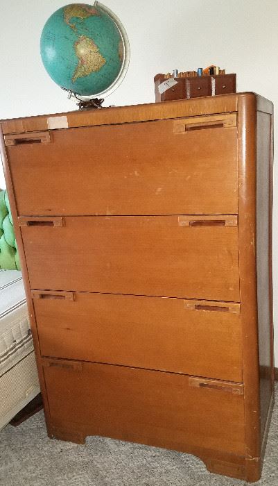 Solid wood 50s bedroom set - chest of drawers