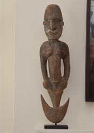Papua New Guinea Wood Carving / Statue / Sculpture