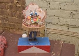 Bolivian Statue / Sculpture