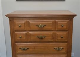 Vintage Chest of Drawers