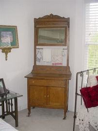 Exquisite wash stand