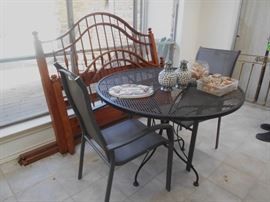 Patio Set, Queen Headboard