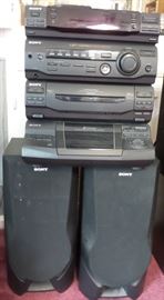 Stereo sony all in one with speakers