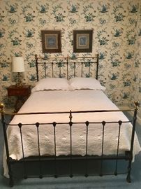 Full size antique iron & brass bed