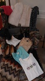 ASSORTED WOMENS CLOTHING