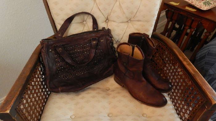 WOMENS FRYE LABELLEATHER  HAND BAG AND FRYE LEATHER BOOTS