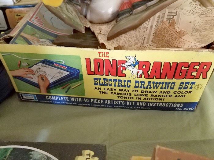 Vintage Lone Ranger drawing set
