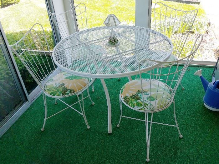 Vintage Homecrest (Eames era) patio furniture