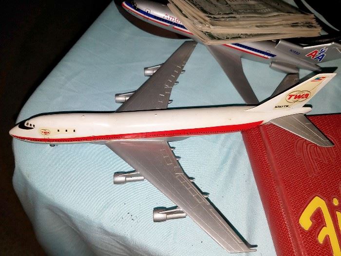 TWA model plane