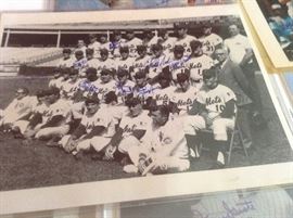 Mets Team Photo, many signatures