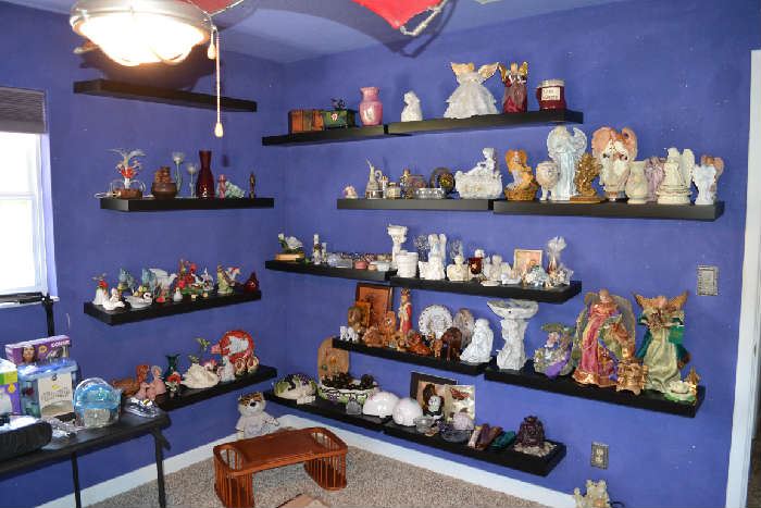  ANGELS, BIRDS, LIONS AND OTHER FIGURINES