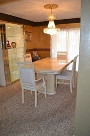 LACQUER DINING ROOM TABLE WITH CHAIRS