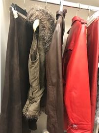 Upscale Womens Clothing ~ Size 2..4..6