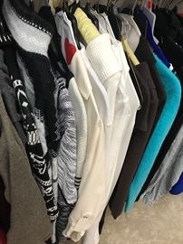 Upscale Womens Clothing ~ Size 2..4..6