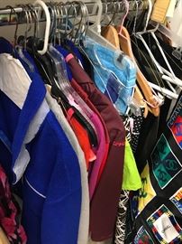 Upscale Womens Clothing ~ Size 2..4..6