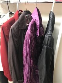 Upscale Womens Clothing ~ Size 2..4..6