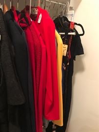 Upscale Womens Clothing ~ Size 2..4..6