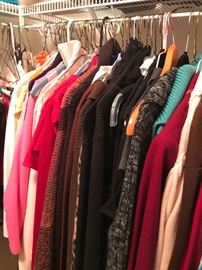 Upscale Womens Clothing ~ Size 2..4..6