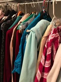 Upscale Womens Clothing ~ Size 2..4..6