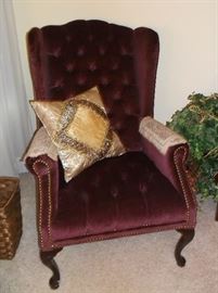 Wing back chair w/nail heads