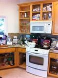 Kitchen items, many new in box