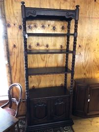 Vintage Barley twist book shelf, very well built and heavy.