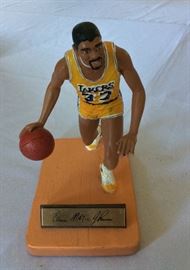 Los Angeles Lakers Earvin Magic Johnson Signed Statuette.