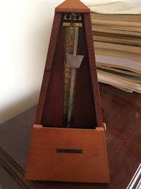 Metronome , nice piece in great condition