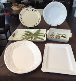 Lovely Serving Trays for your Summer Entertaining
