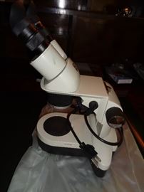 National Microscope