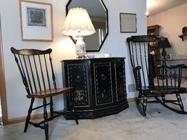 Ethan Allen “Hitchcock” Chair & Rocker
Jasper Furniture Co Entry Table & Mirror
Aynsley “Pembroke” Lamp