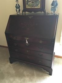  Family Heritage Estate Sales, LLC. New Jersey Estate Sales/ Pennsylvania Estate Sales. 
