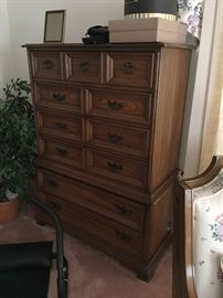  Family Heritage Estate Sales, LLC. New Jersey Estate Sales/ Pennsylvania Estate Sales. 
