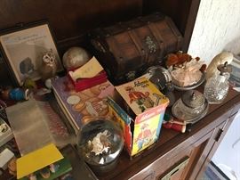  Family Heritage Estate Sales, LLC. New Jersey Estate Sales/ Pennsylvania Estate Sales. 
